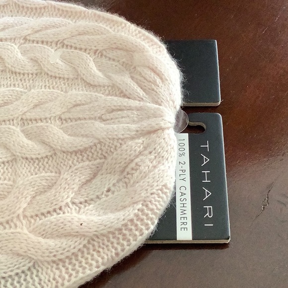 Gorgeous Pale Pink Cashmere Beanie 💖💖💕💖 - Picture 4 of 6